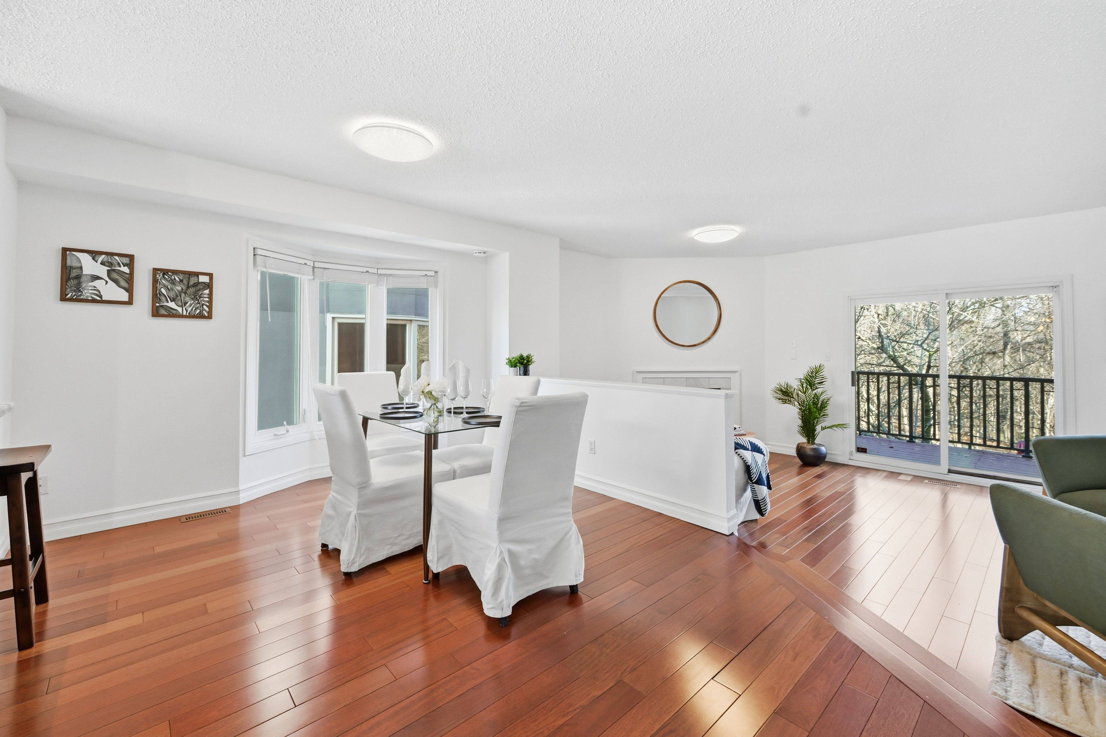 Oakville, ON L6H 5P4,1507 Litchfield RD