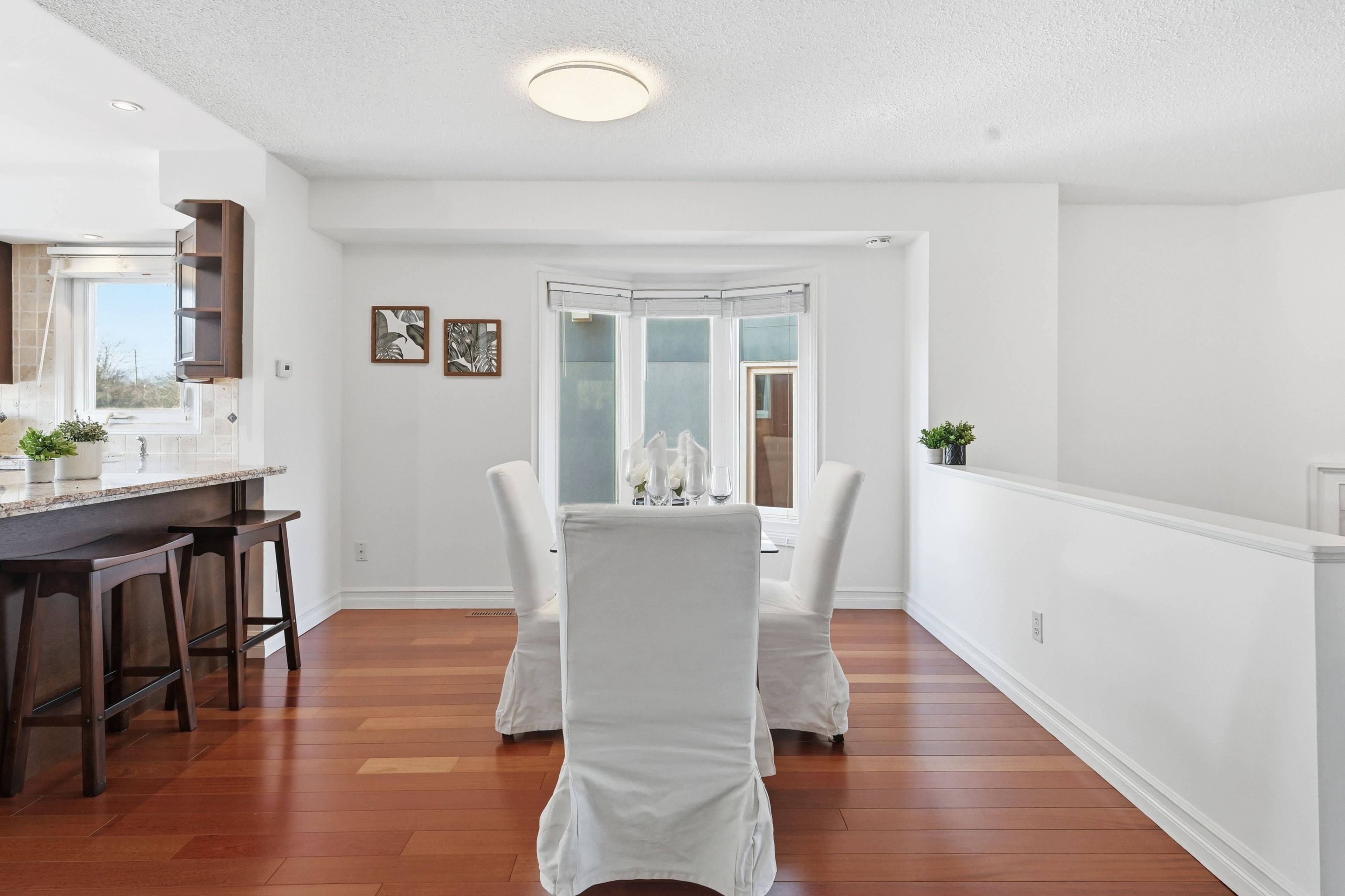 Oakville, ON L6H 5P4,1507 Litchfield RD