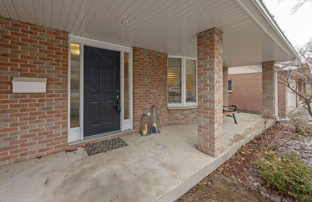 London South, ON N6K 1W9,754 Cranbrook RD