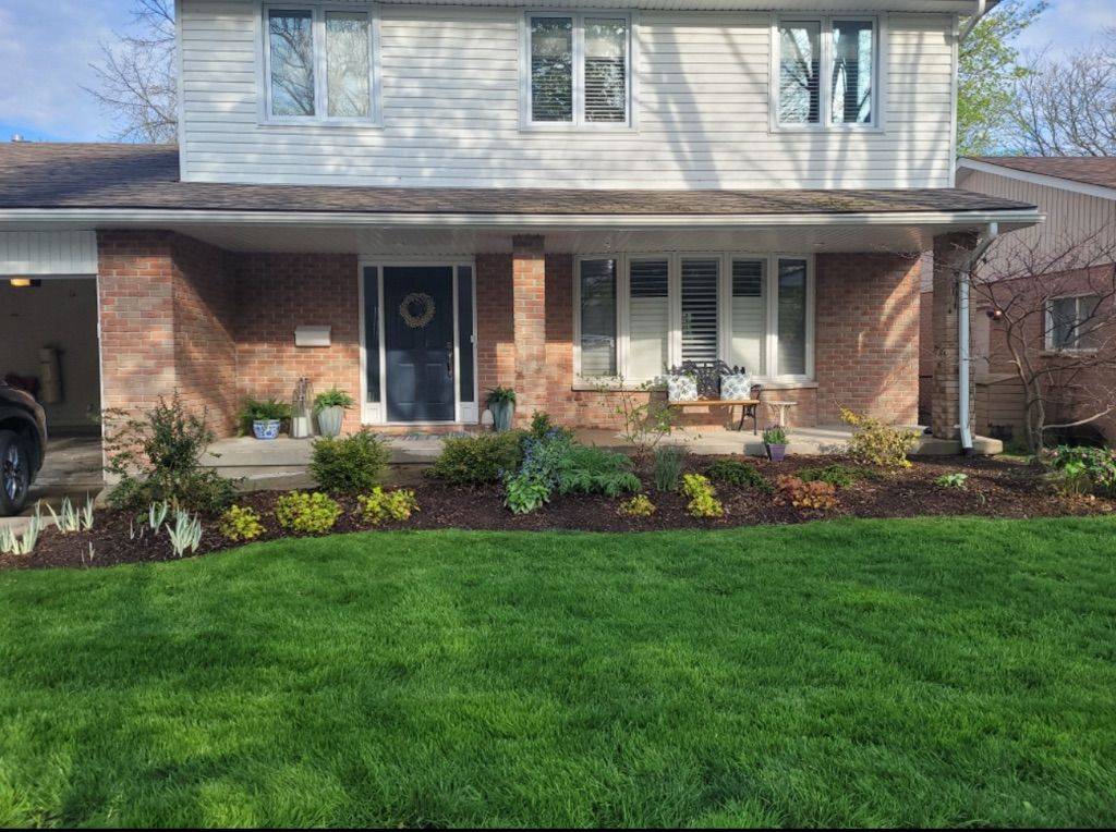 London South, ON N6K 1W9,754 Cranbrook RD