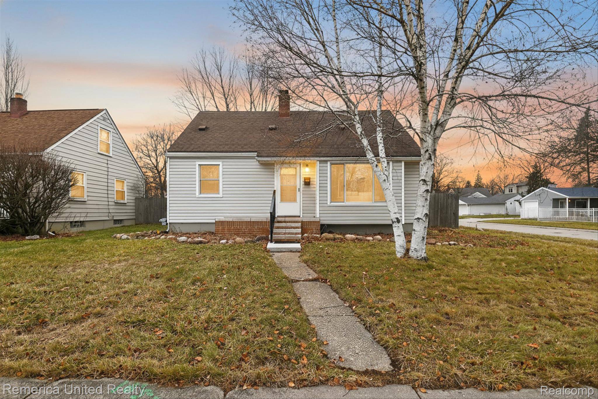 Clawson, MI 48017,508 S Chocolay AVE