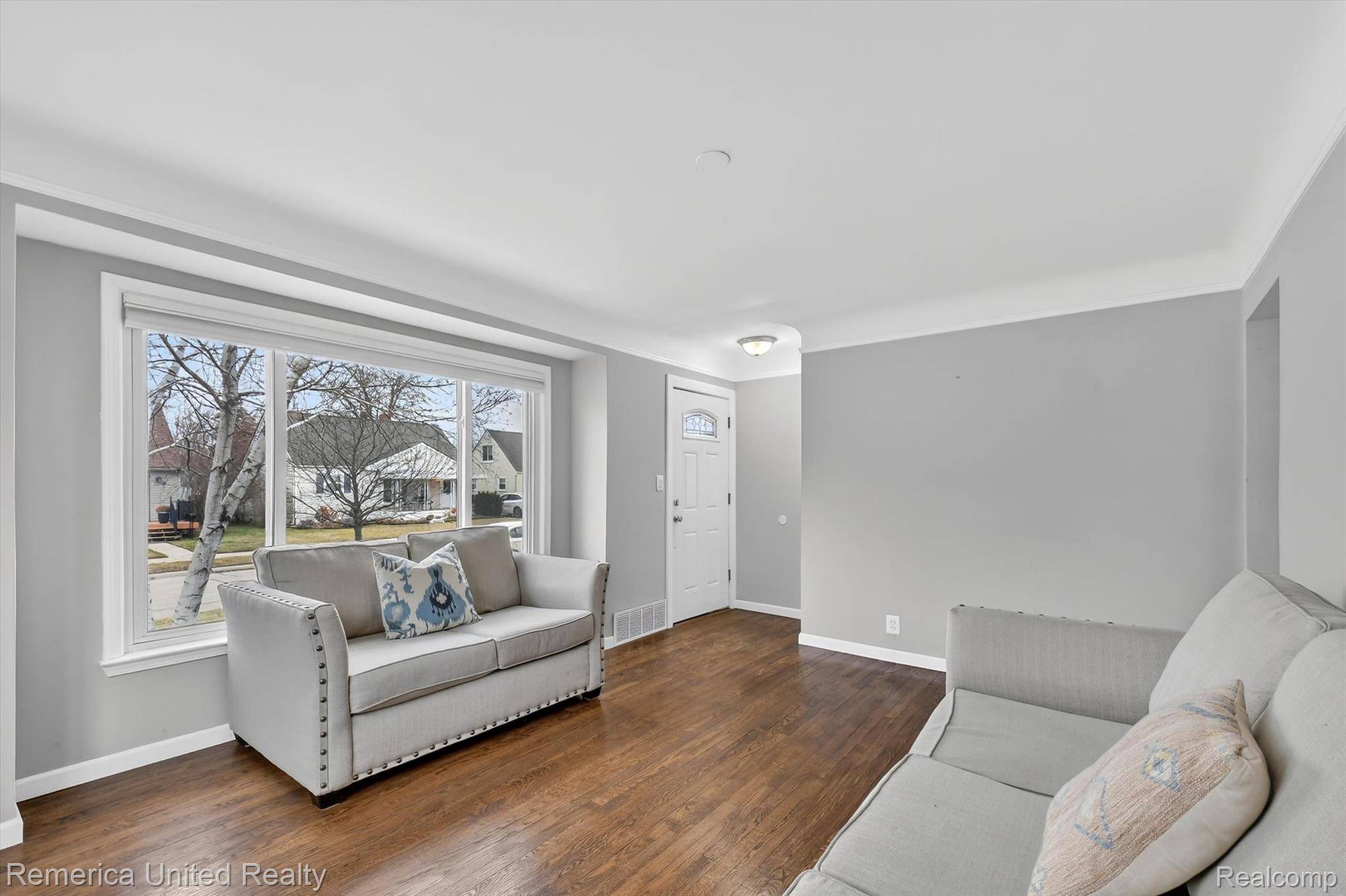 Clawson, MI 48017,508 S Chocolay AVE