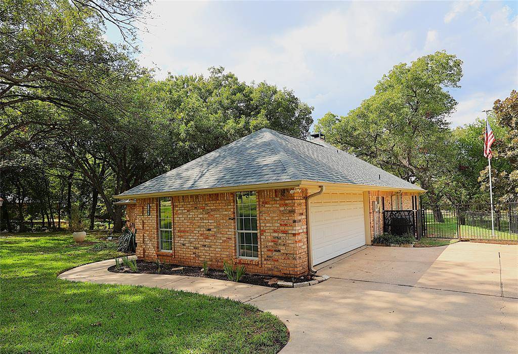 Granbury, TX 76049,7108 Westover Drive