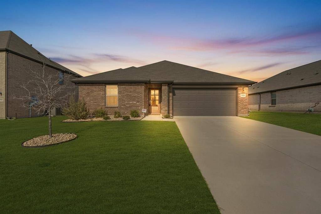 Van Alstyne, TX 75495,544 Hickory Ridge Drive