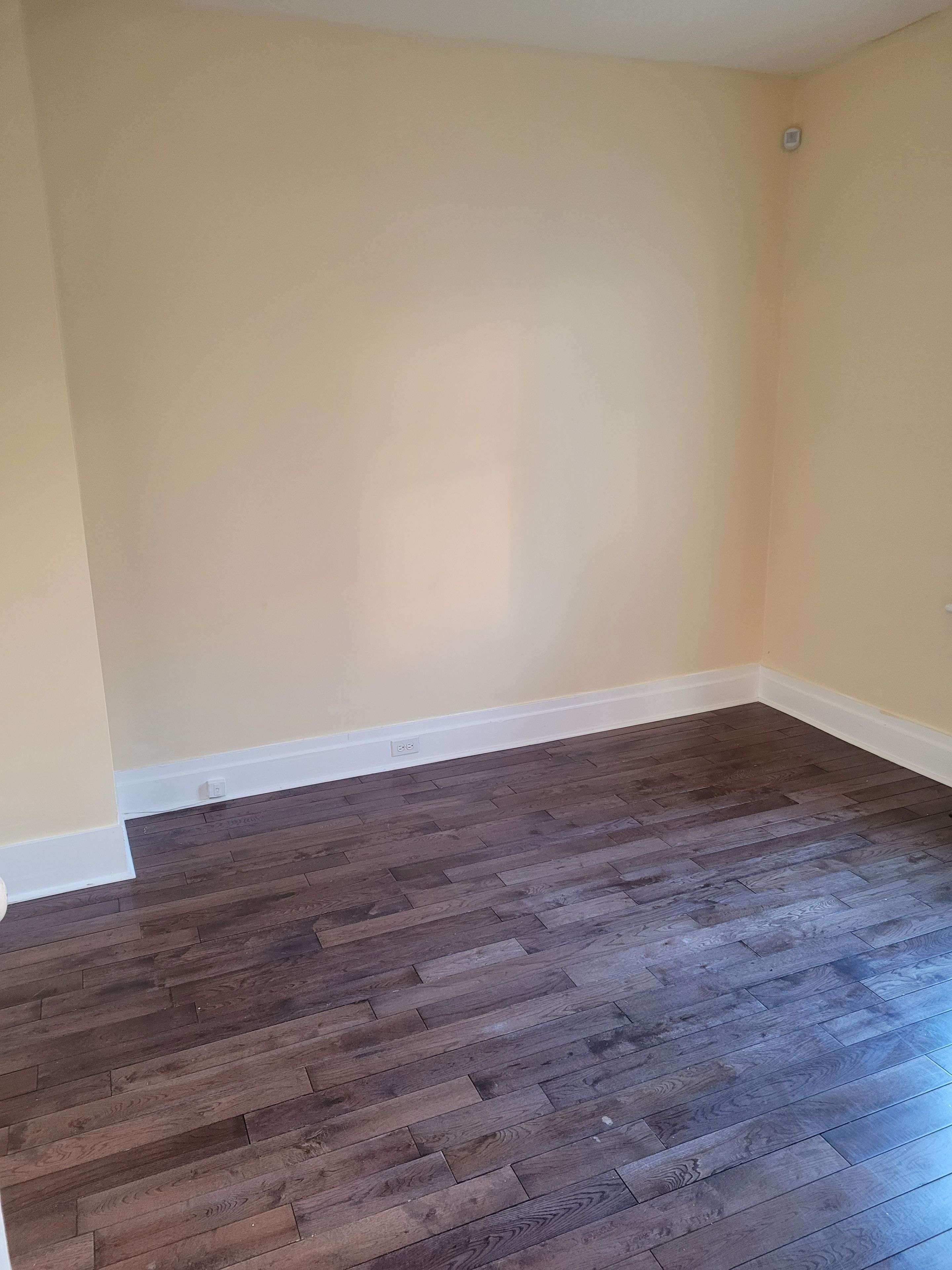 Barrie, ON L4M 1Y9,76 Penatang ST