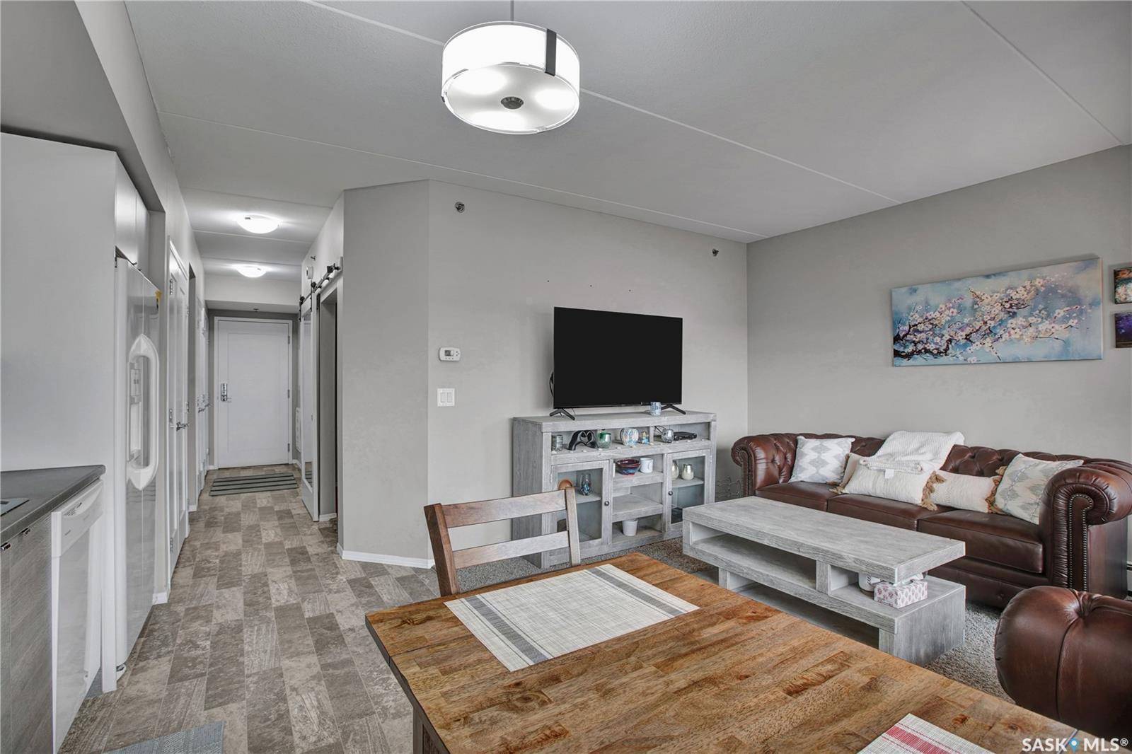 Saskatoon, SK S7K 2M7,550 4th AVENUE N #708