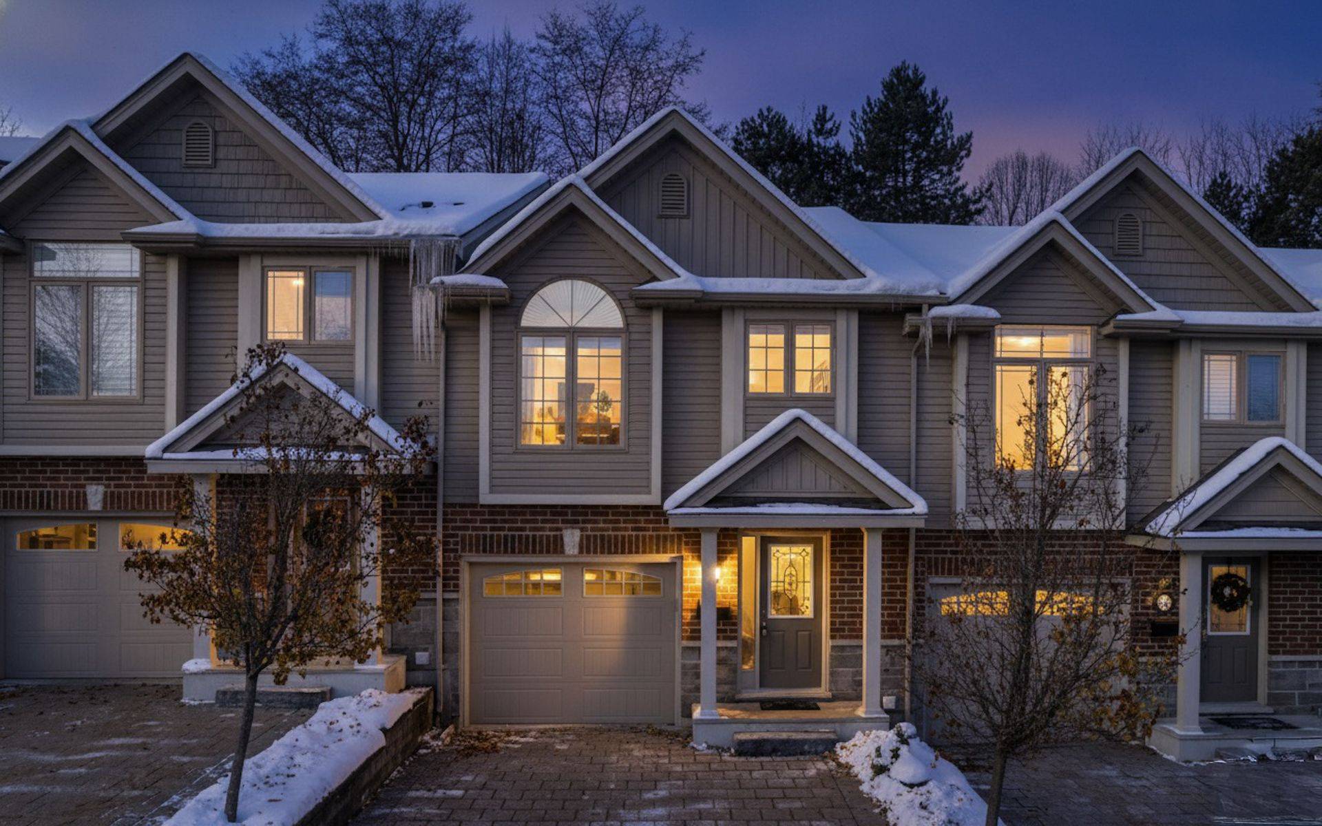 Woodstock, ON N4V 0G6,176 Ferguson DR #3