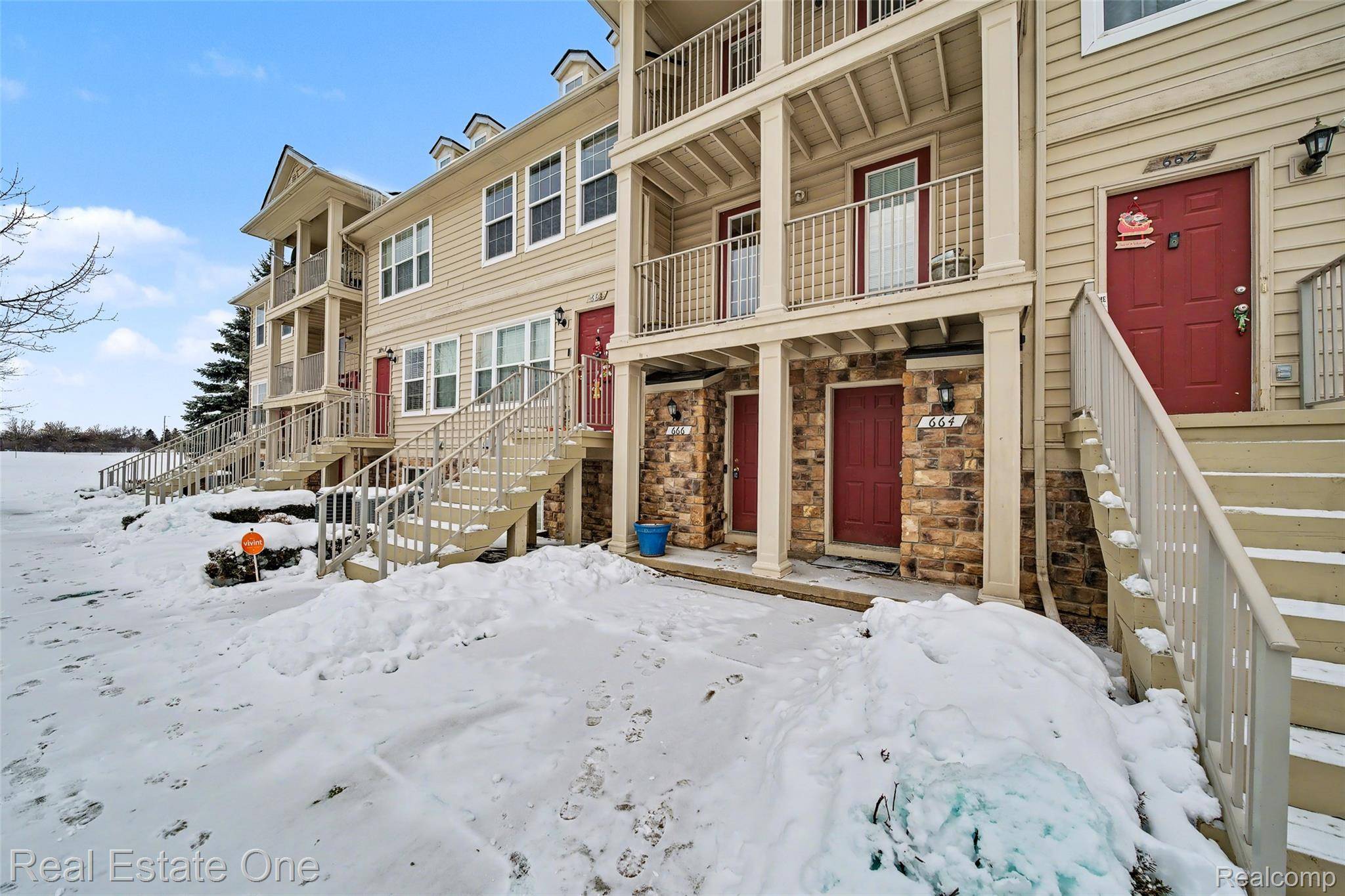 Pontiac, MI 48341,666 Lydia LN