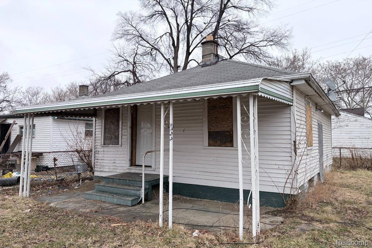 Detroit, MI 48228,8222 Decatur ST