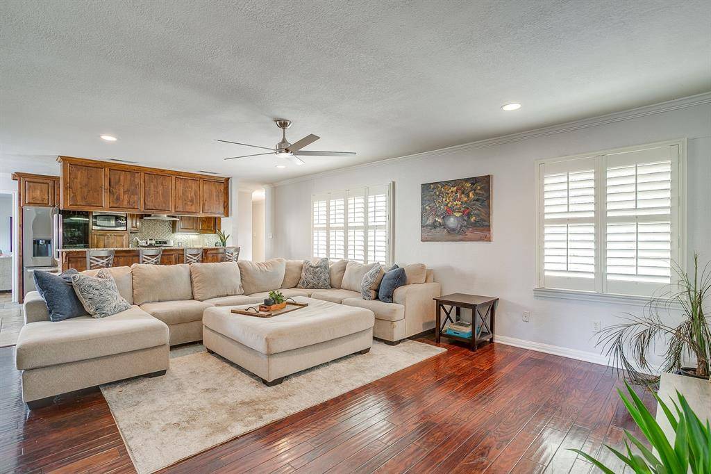 Fort Worth, TX 76116,6504 Genoa Road