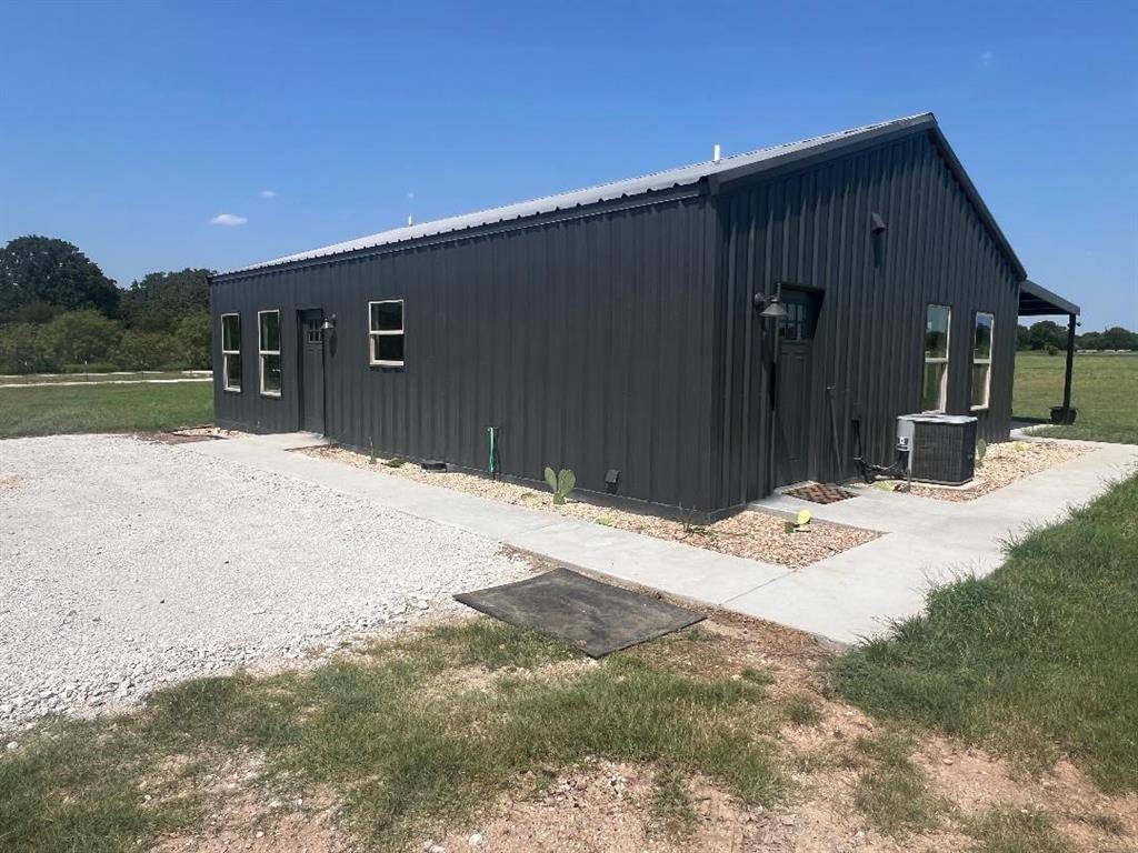 Aquilla, TX 76622,495 FM-933