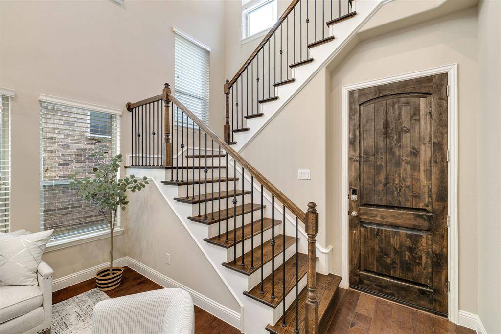 Flower Mound, TX 75028,4133 Broadway