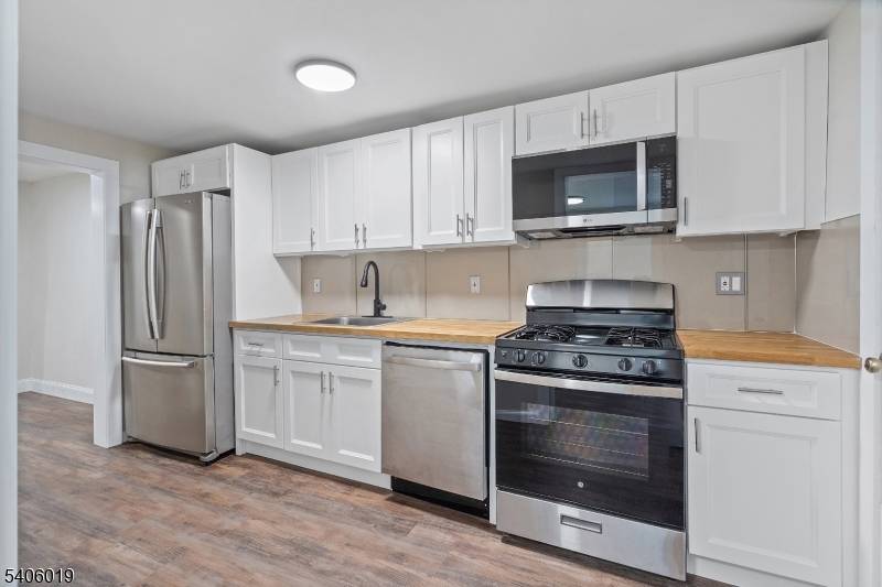 Burlington City, NJ 08016,310 York St