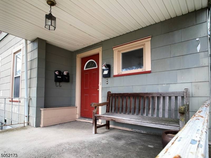 Montclair Twp., NJ 07042,17 Gates Ave #3