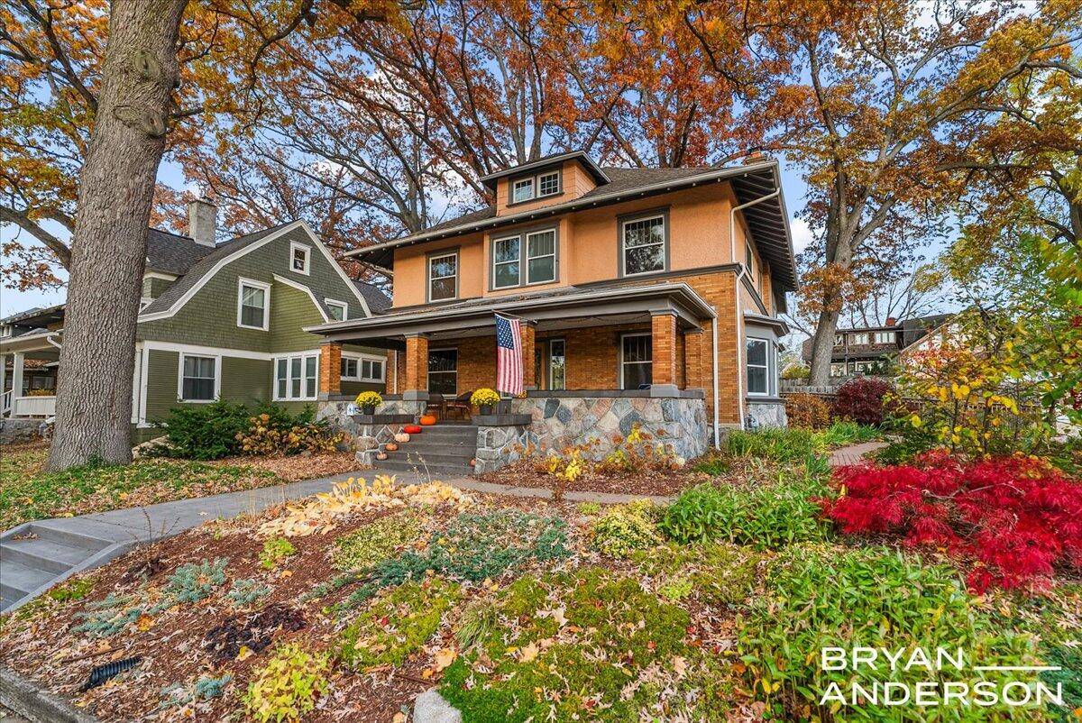 Grand Rapids, MI 49506,356 Woodmere AVE SE