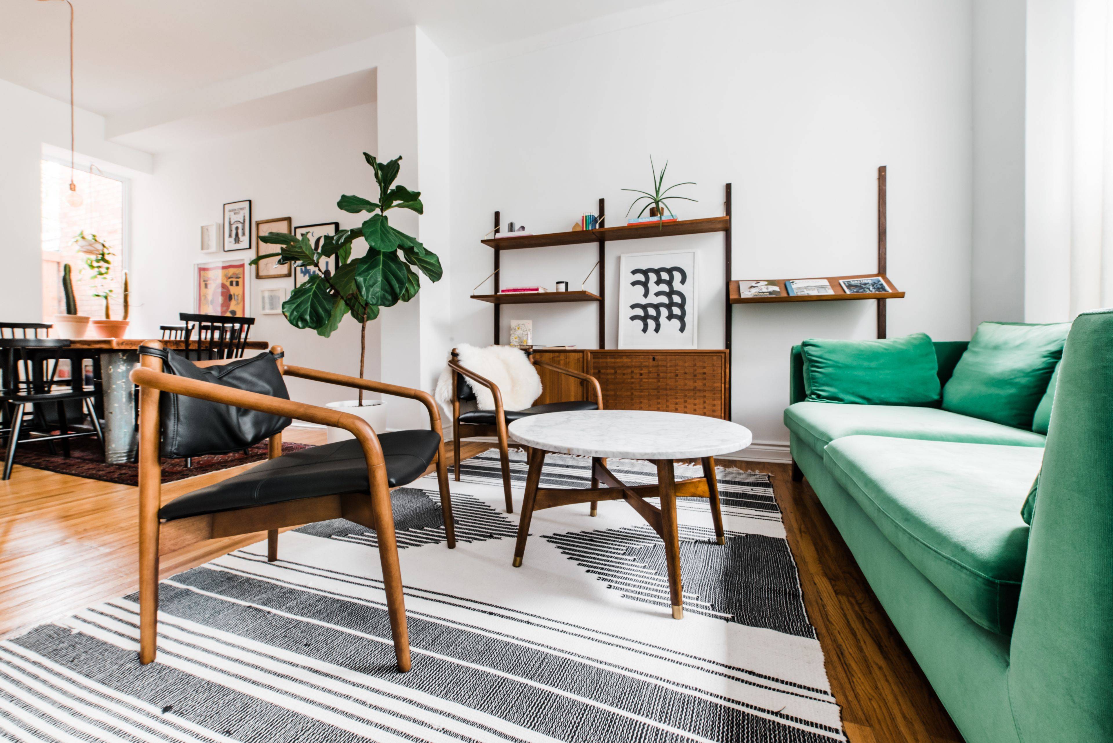 Toronto C01, ON M6J 2M7,77 Claremont ST