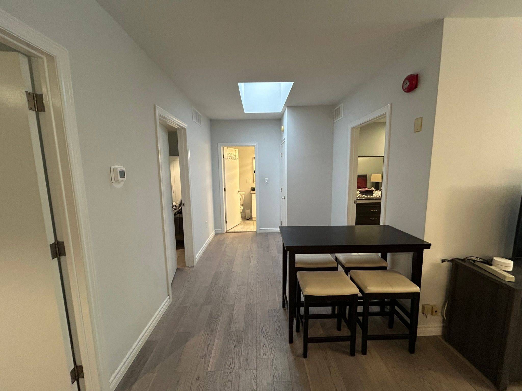 Toronto C01, ON M5G 1H2,69 Elm ST #300