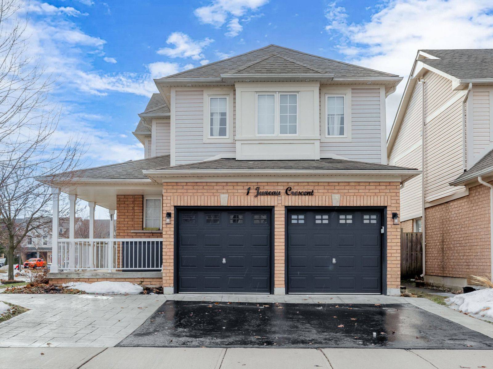 Whitby, ON L1R 3A1,1 Juneau CRES