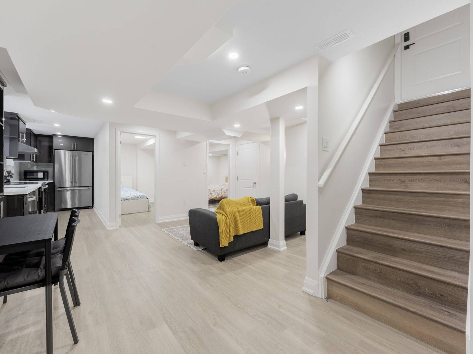 Whitby, ON L1R 3A1,1 Juneau CRES