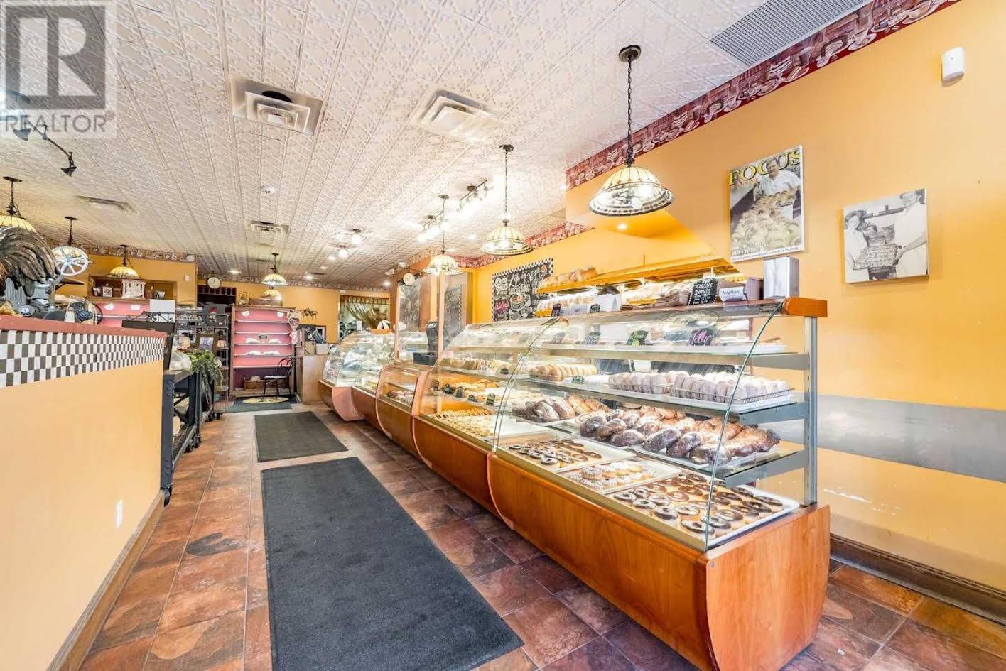 Scugog, ON L9L 1B9,204 Queens ST