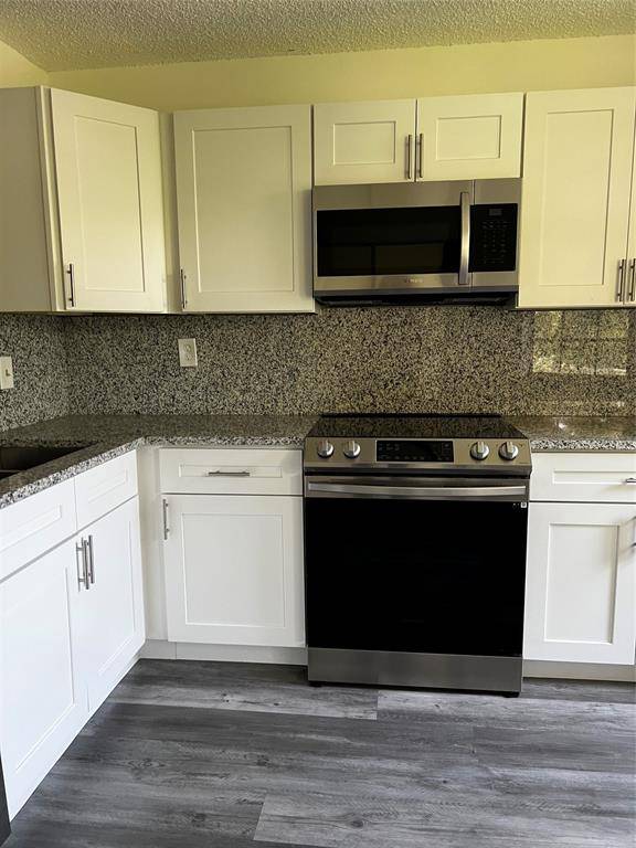 Boca Raton, FL 33433,6596 Via Regina #6596