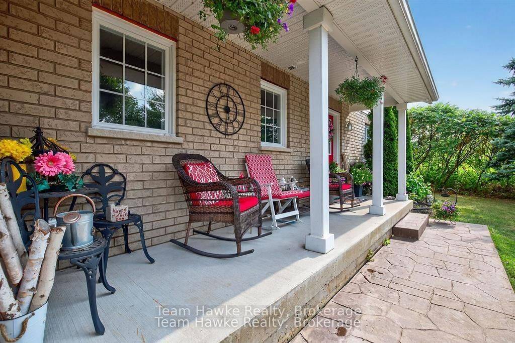 Oro-medonte, ON L0K 1N0,29 BOYD CRES