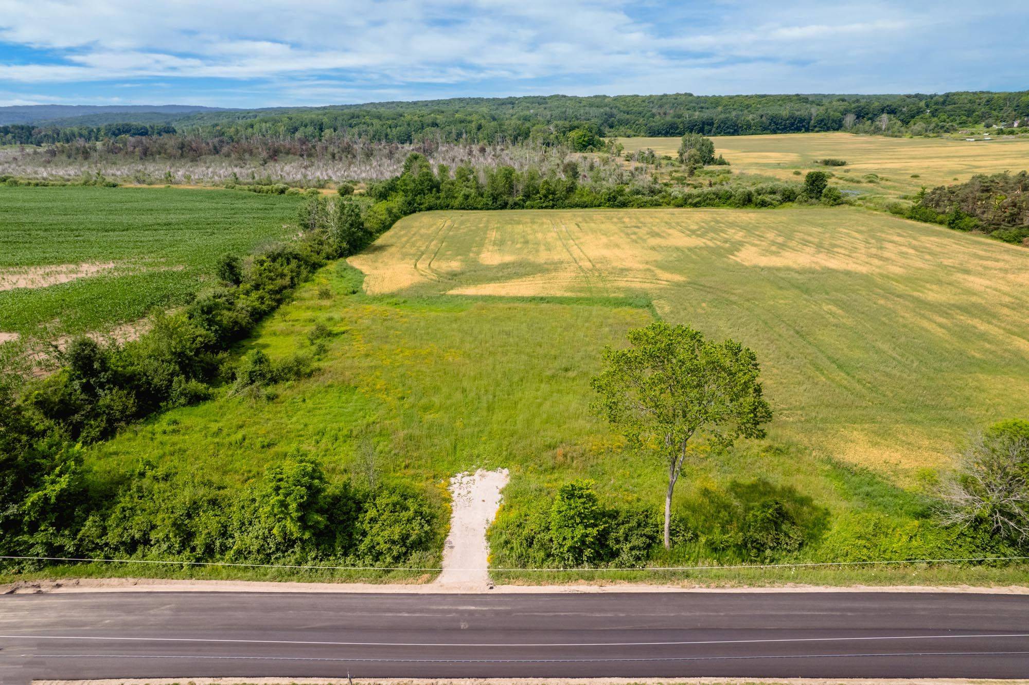 Penetanguishene, ON L9M 2C8,570 Curry RD