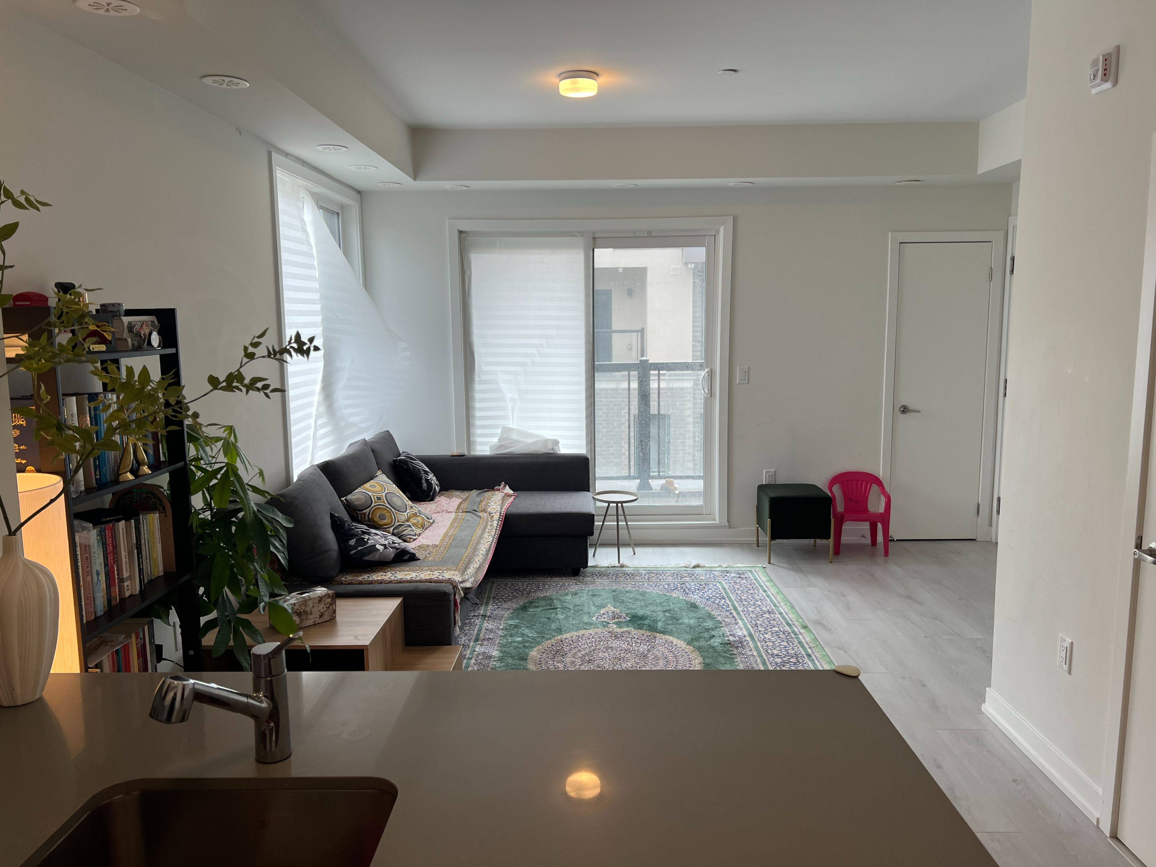 Mississauga, ON L5L 0B9,3405 Ridgeway DR #1