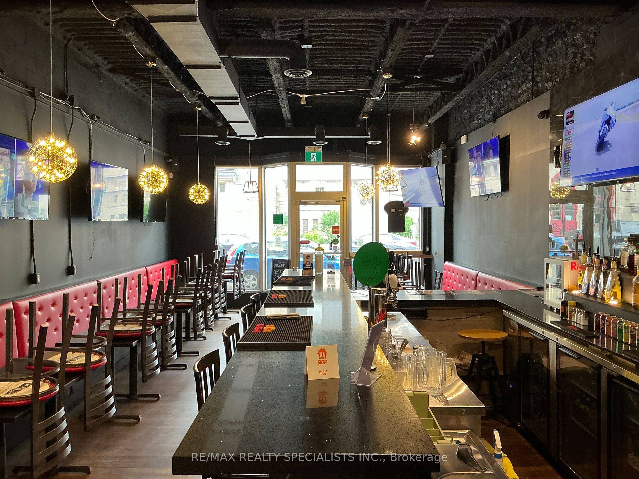 Guelph, ON N1H 2T1,23 Quebec ST