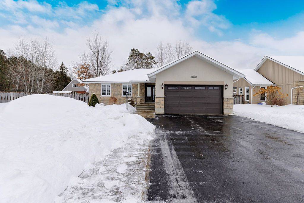 Petawawa, ON K8H 0B2,2023 Sandstone CRES N