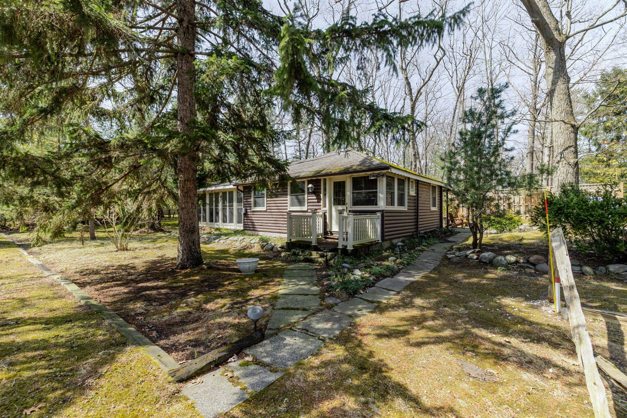 Lambton Shores, ON N0M 1T0,47 Heaman CRES
