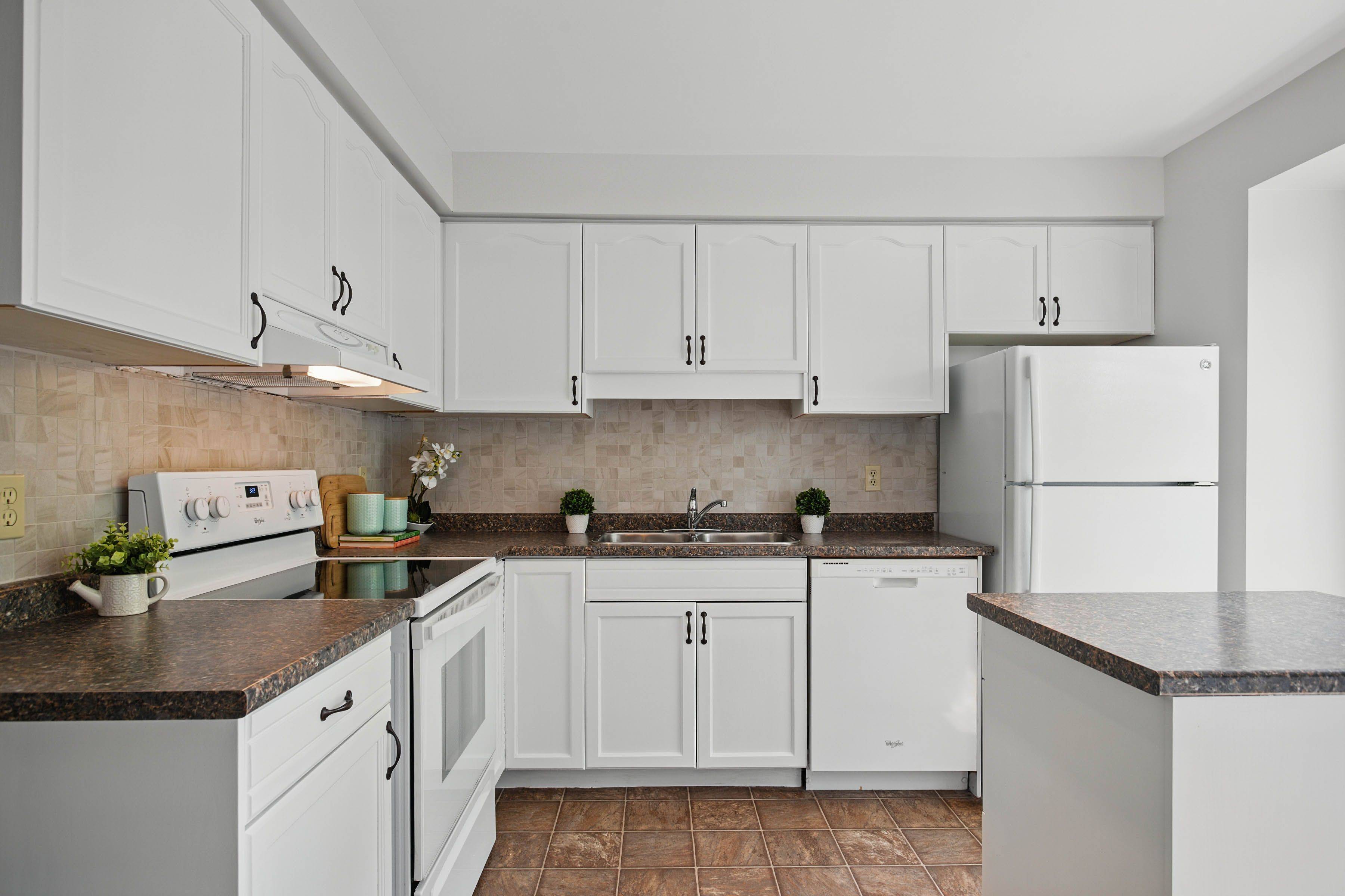 London East, ON N5V 4N5,1990 Wavell ST #82