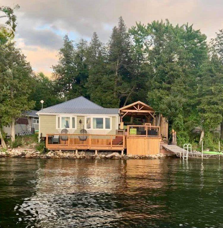 Stone Mills, ON K0K 3G0,19 Cherry LN