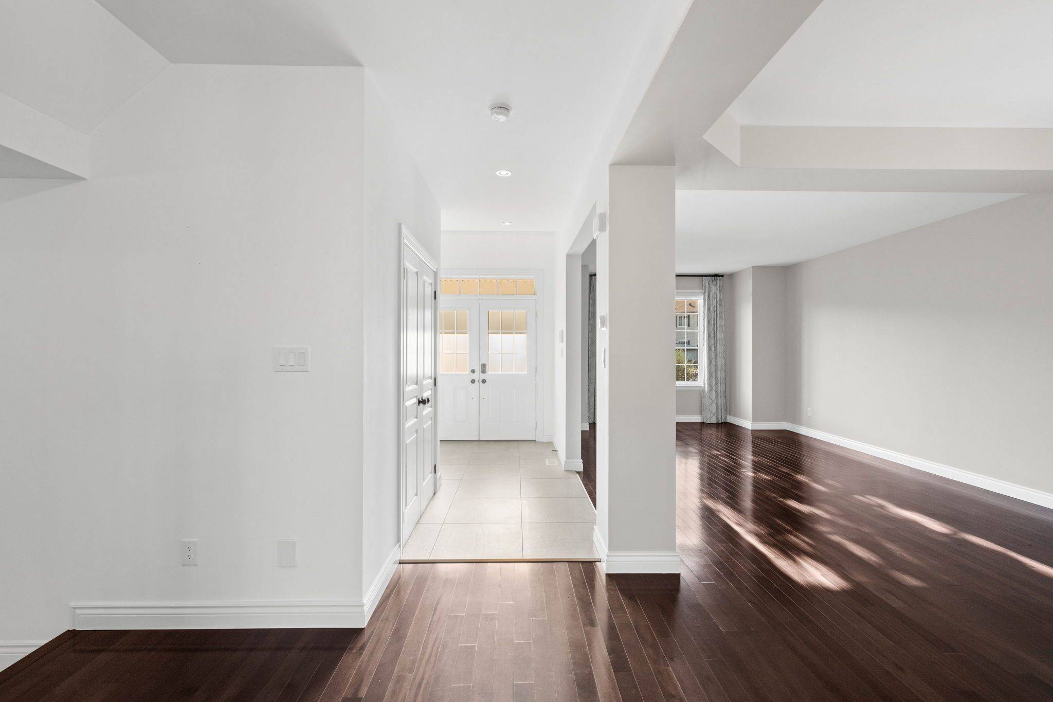 Barrhaven, ON K2J 5S7,441 Blackleaf DR