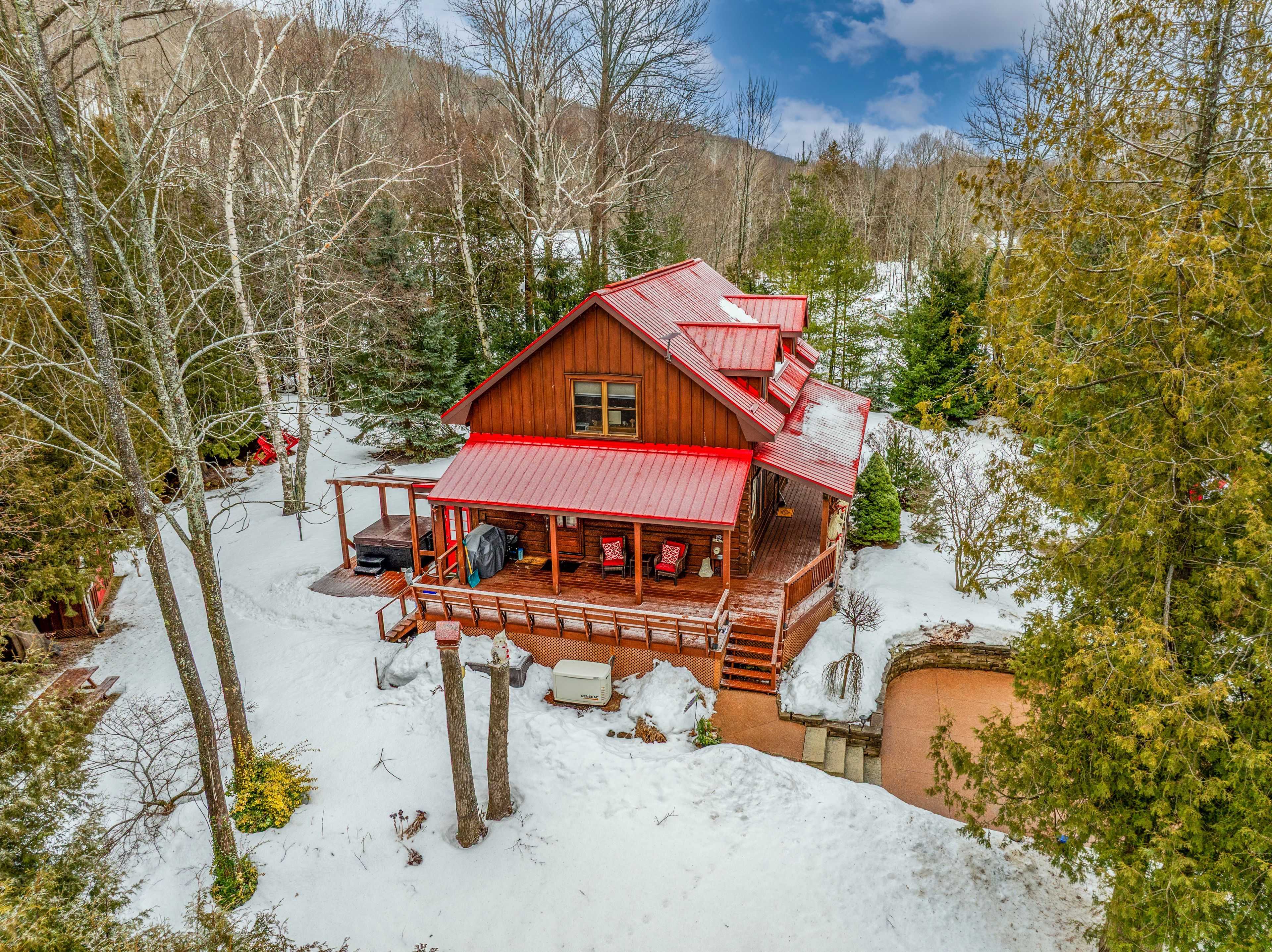 South Bruce Peninsula, ON N0H 2T0,625 Mallory Beach RD