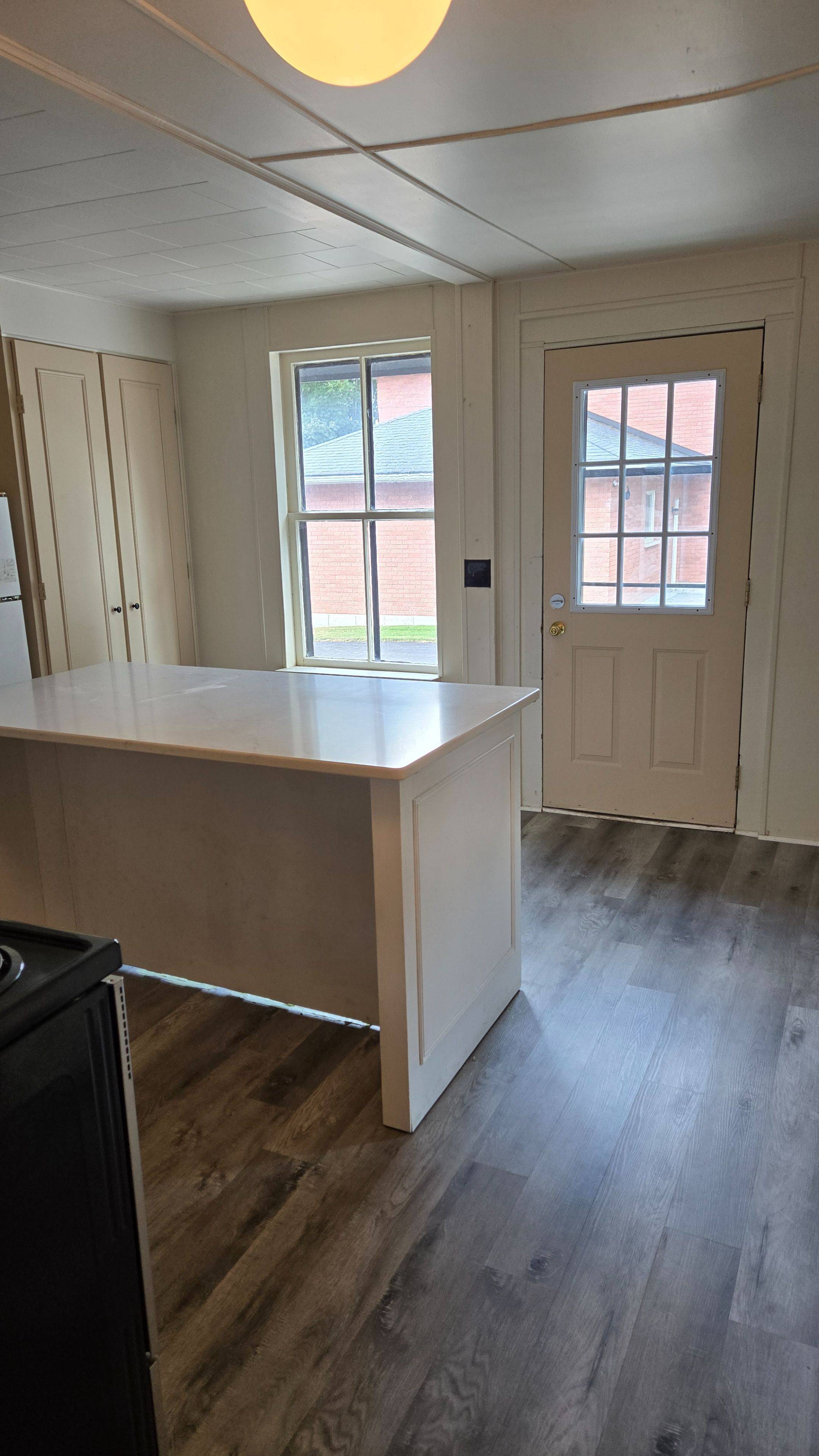 Quinte West, ON K8V 5L3,22 Mccoll ST #B