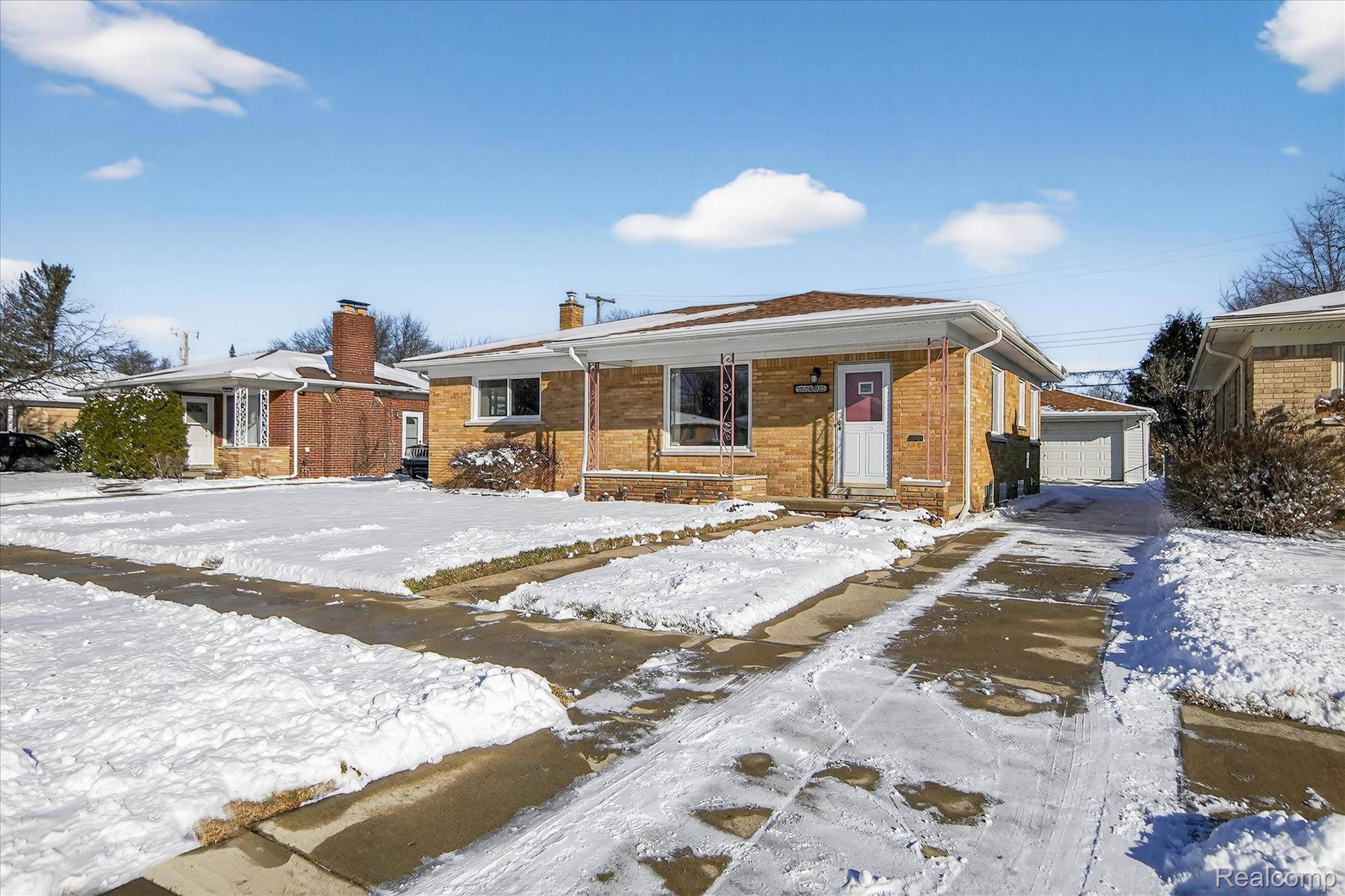 Redford, MI 48239,25602 Deborah