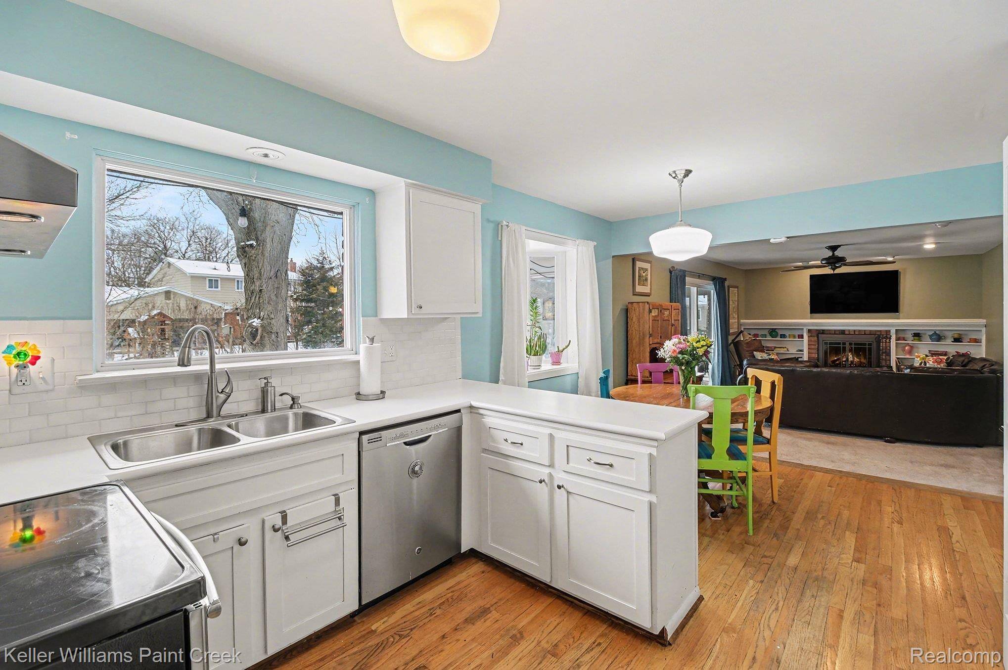 Lake Orion, MI 48360,2790 Wareing DR