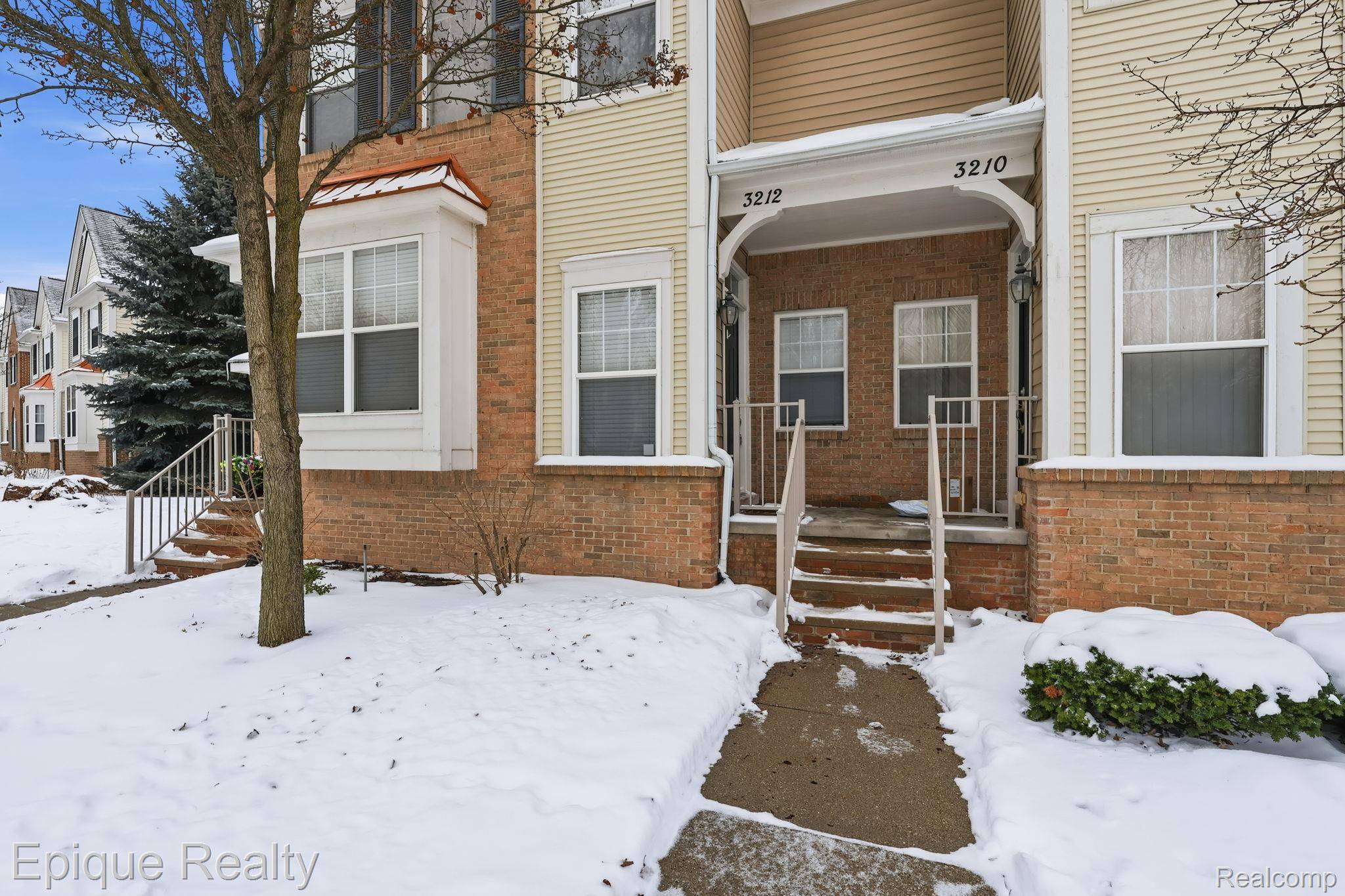 Oxford, MI 48371,3212 Paradise TRL