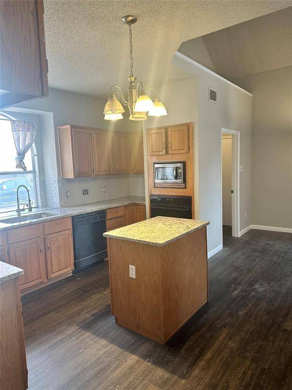 Mesquite, TX 75181,2409 Homestead Drive