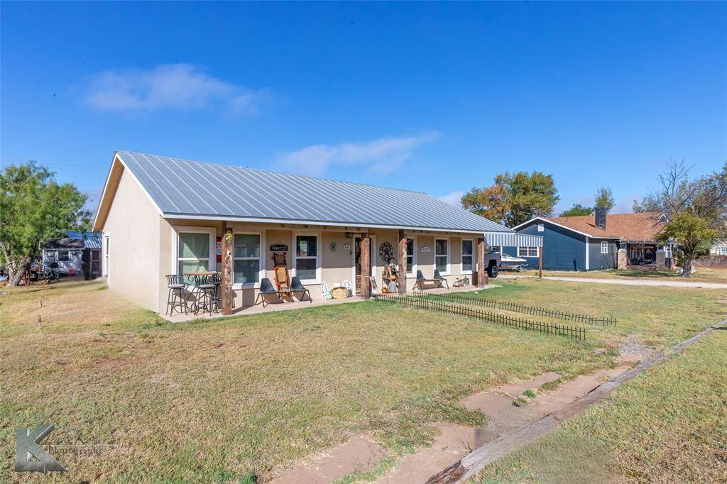 Anson, TX 79501,1502 Avenue N N