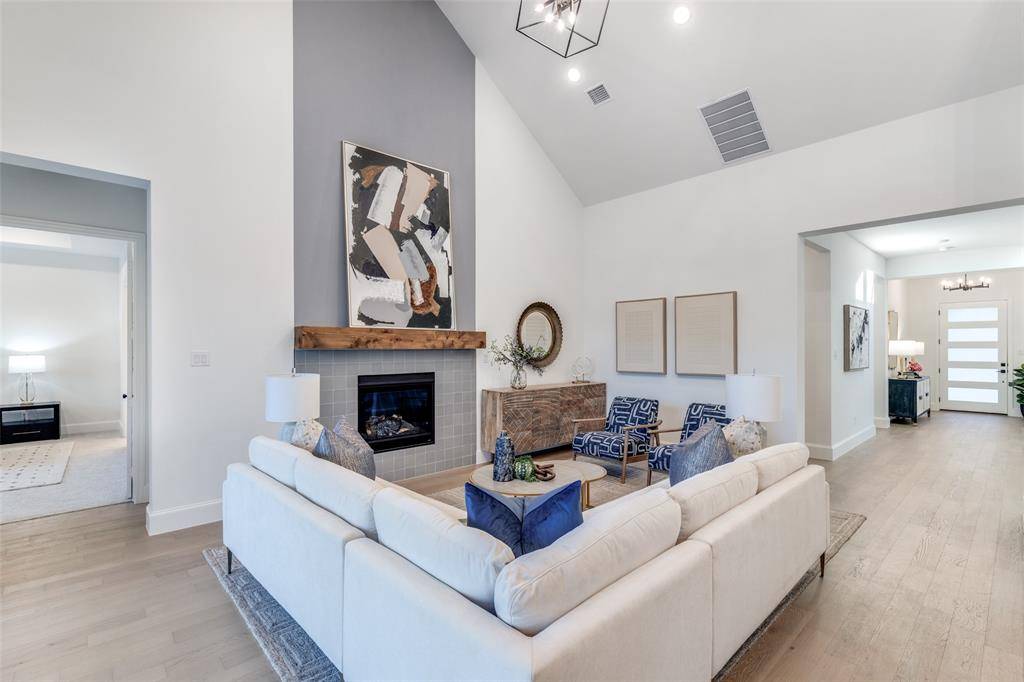 Dallas, TX 75220,3849 Hawick Lane