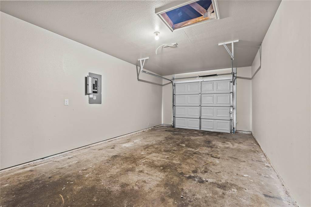 Dallas, TX 75215,2723 Parsons Avenue