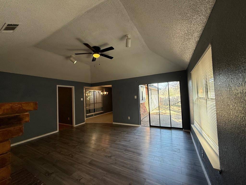 Mesquite, TX 75149,229 Overland Trail