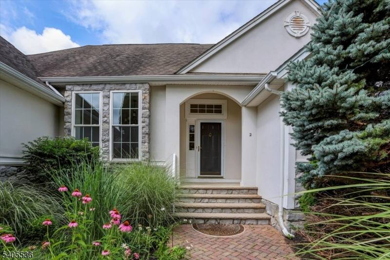 Hardyston Twp., NJ 07419,2 Post Oak Ct