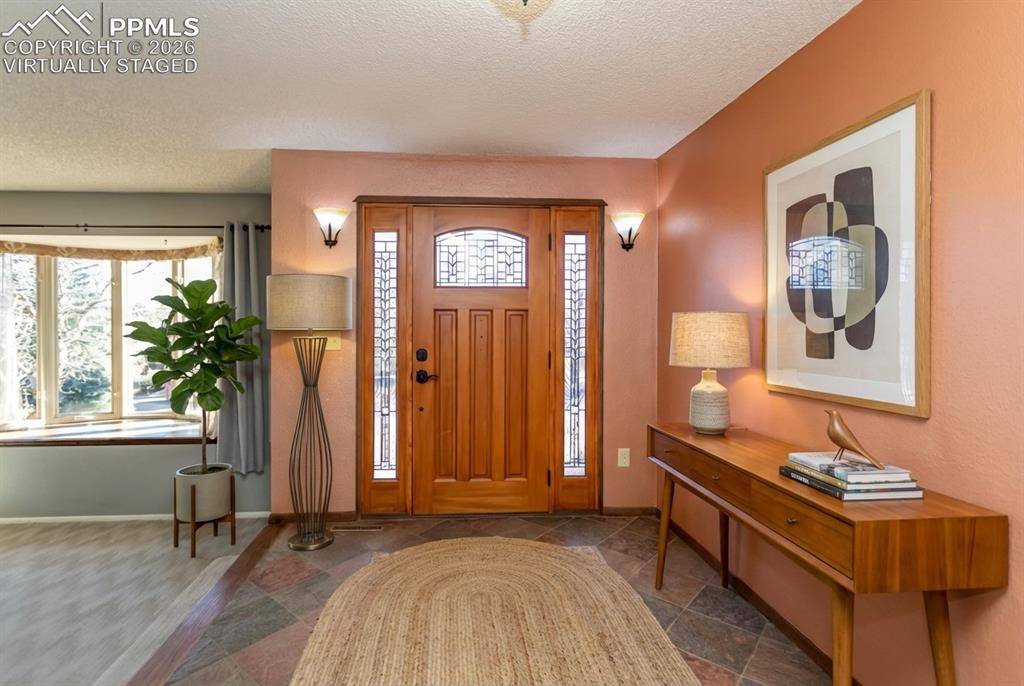 Colorado Springs, CO 80906,2302 Hercules DR