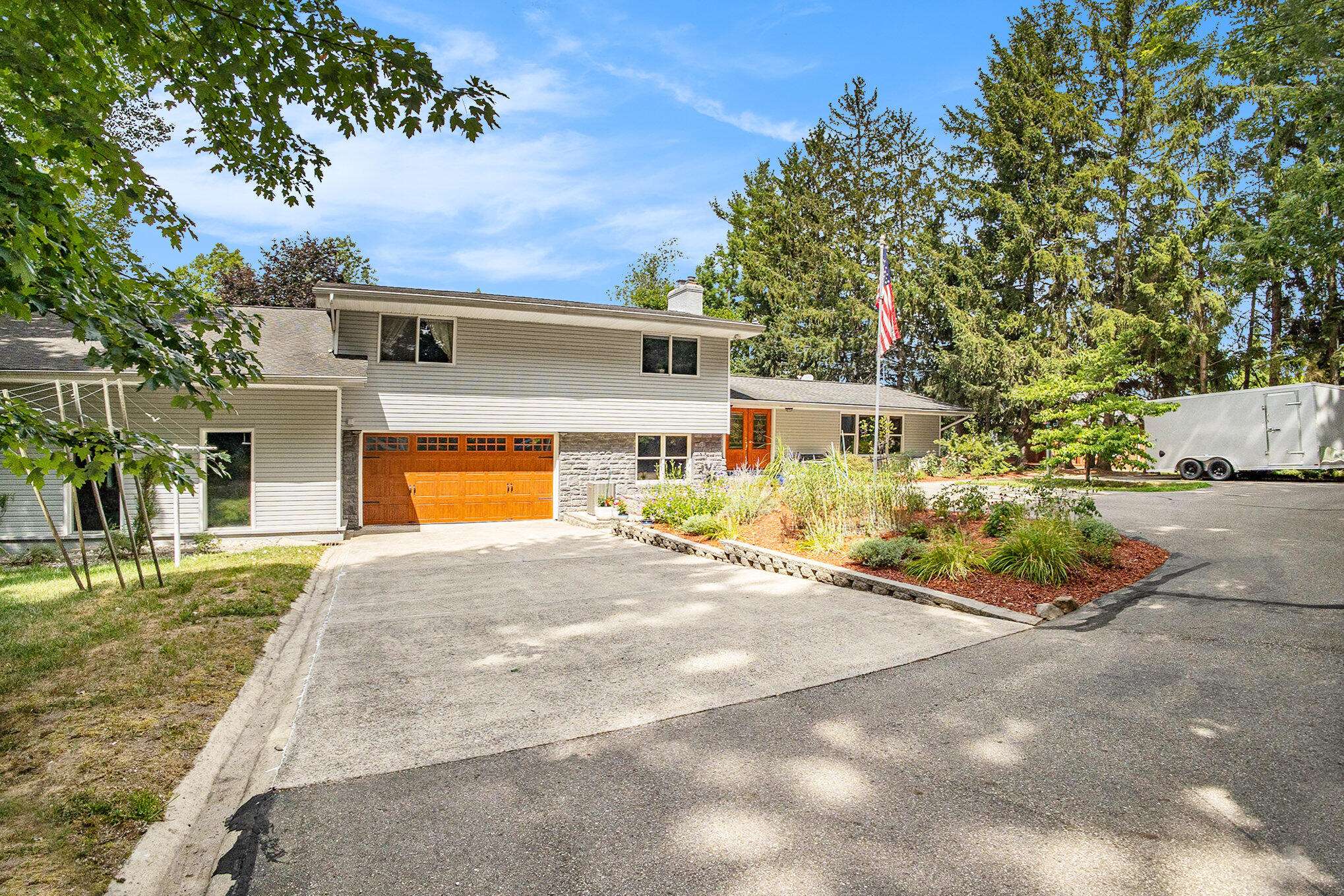 Hudsonville, MI 49426,5255 16th AVE