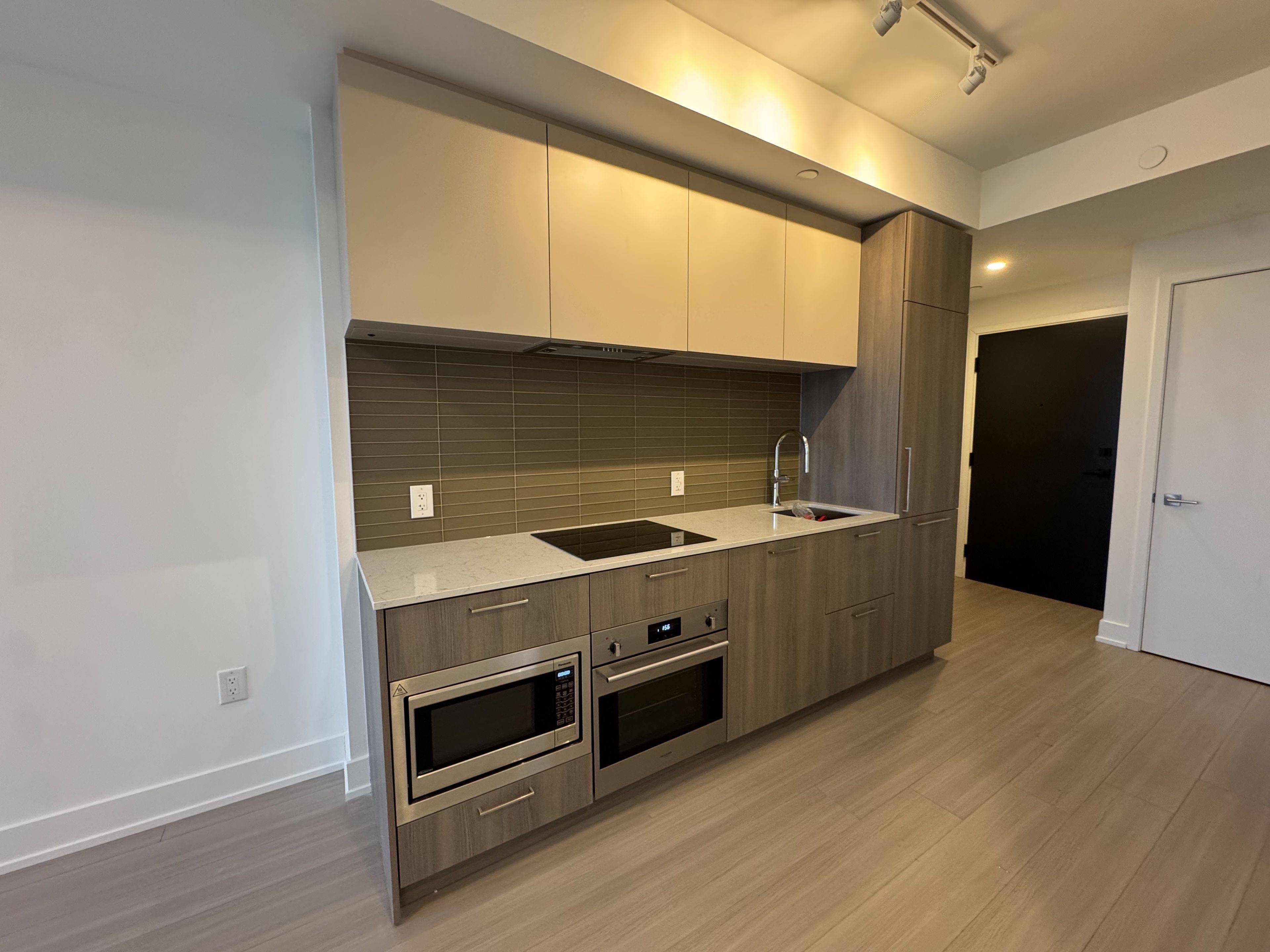 Toronto C14, ON M2N 0M4,36 Olive AVE #1506