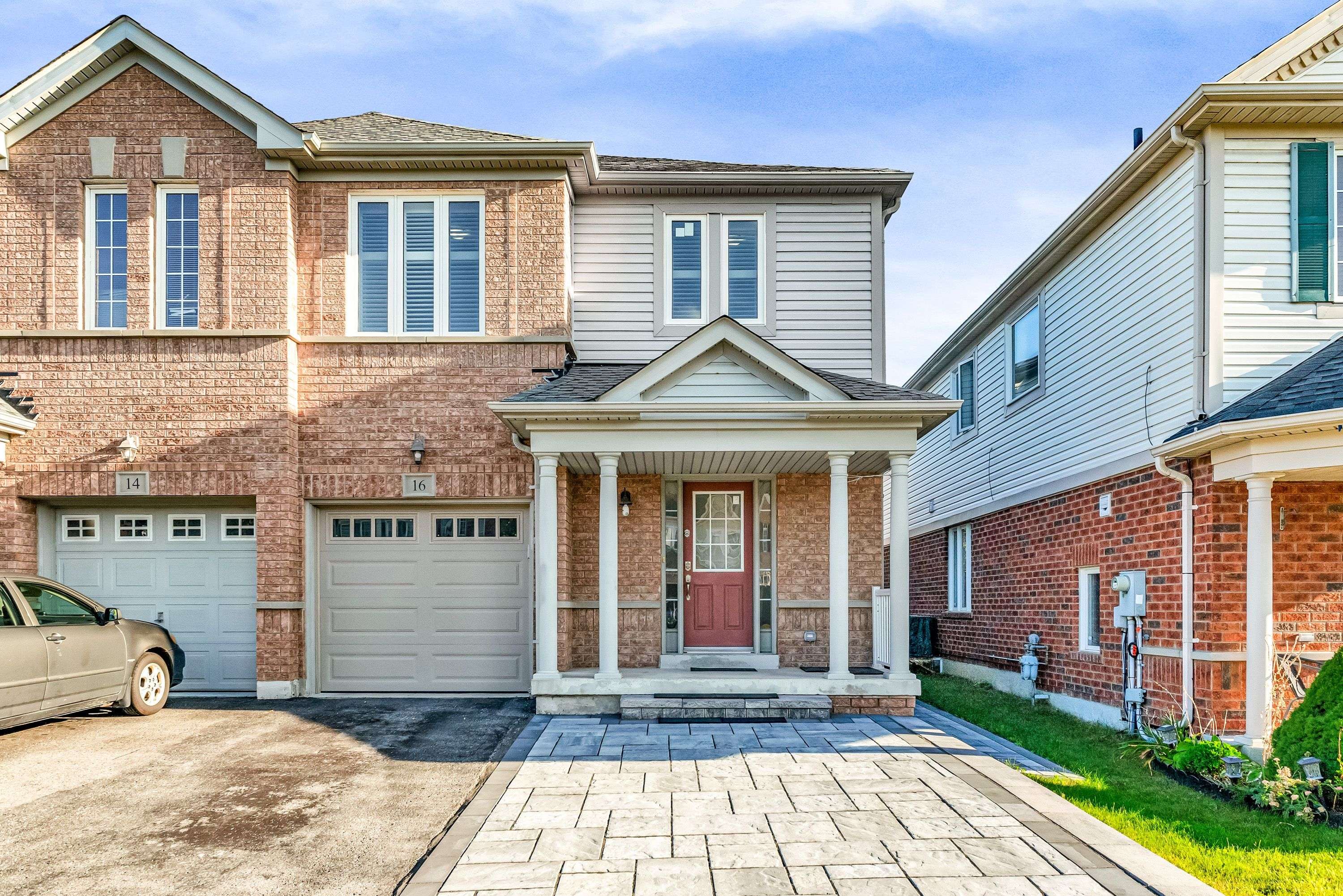 Ajax, ON L1T 0J6,16 Warnford CIR