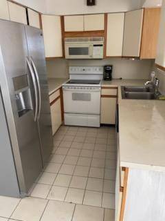 Oakland Park, FL 33334,Address not disclosed